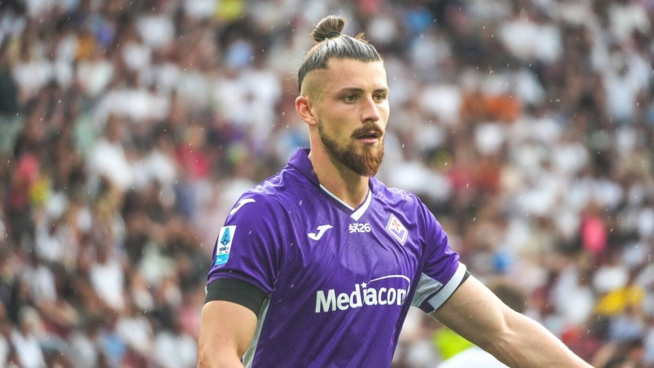 Radu Drăgușin, pus la zid de italieni pentru greșeala de la un gol al lui Real Madrid cu Fiorentina