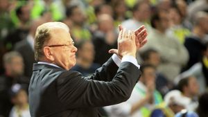 Sârbii, patrioți adevărați!** Un antrenor legendar antrenează naționala de baschet pe gratis!