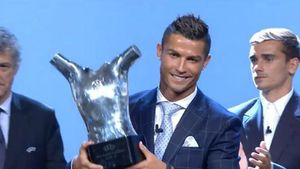 Cristiano Ronaldo, desemnat de UEFA "jucătorul european al anului": "A fost cel mai bun sezon din cariera mea!"