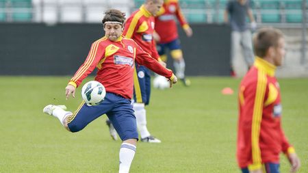 Două zile, trei dileme!** Ce semne de întrebare are Pițurcă înaintea meciului cu Ungaria și cine este favorit la titularizare