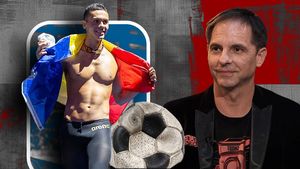 „Cocoloşit, alintat, dar tot o loază. Domnul Goe”. Dan Negru s-a revoltat după medaliile de aur ale lui David Popovici şi a distrus fotbalul românesc
