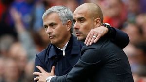 Rivalitatea Mourinho - Guardiola a intrat în sfera ironiilor "marca Special One": "A avut portarul Angliei și nu i-a plăcut. A cumpărat portarul Barcelonei și nu i-a plăcut nici el. A mai luat unul...". Ce i se reproșează lui Pep