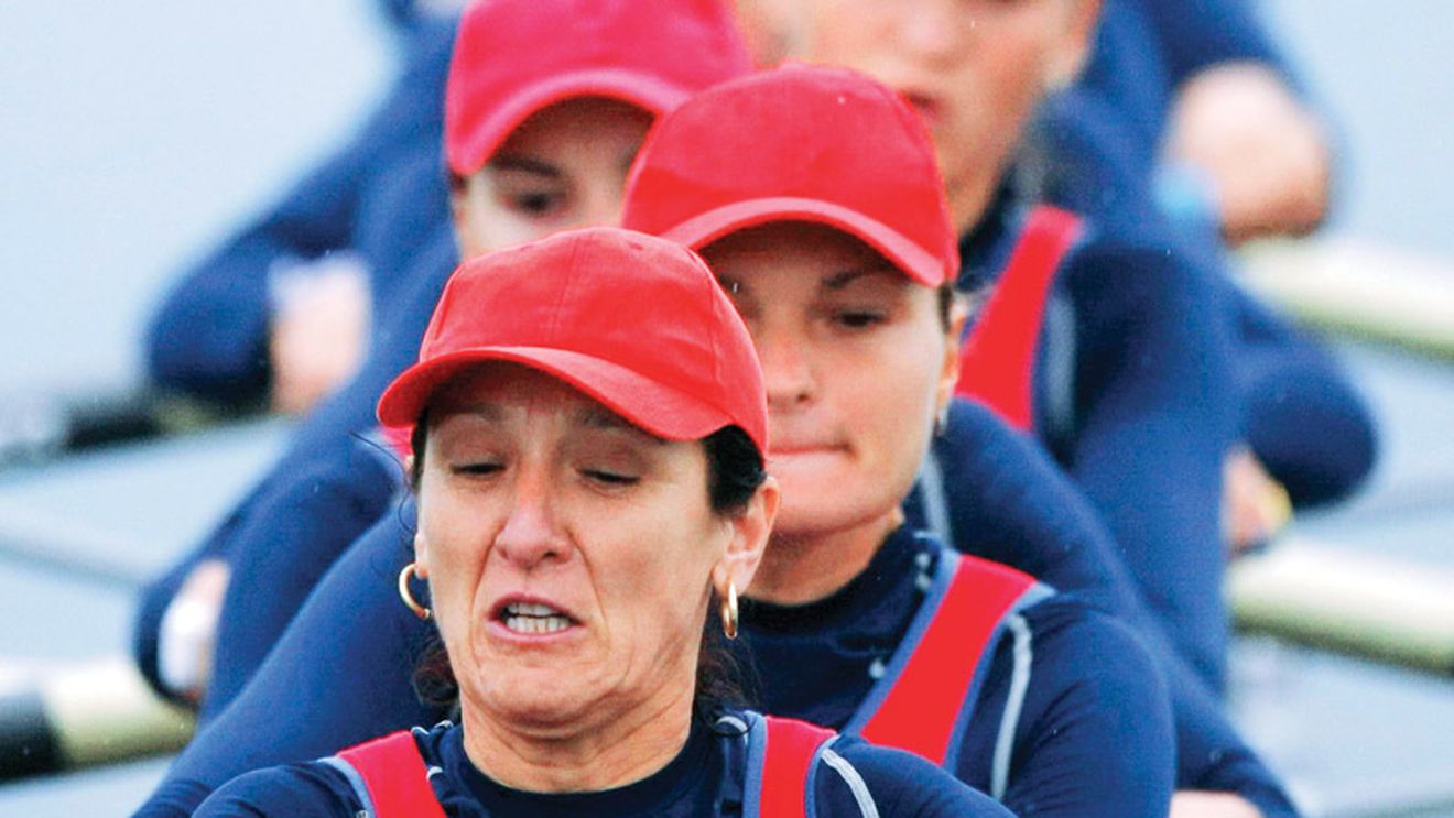 Echipajul feminin de canotaj a câștigat aurul al Atena