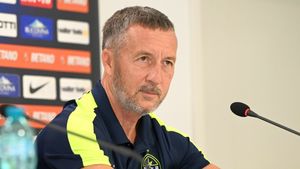 E cel mai bun de la FCSB, Gigi Becali începe echipa cu el, dar Edi Iordănescu nici măcar nu îl convoacă la naționala României! Meme Stoica explică pe înțelesul tuturor paradoxul Șut