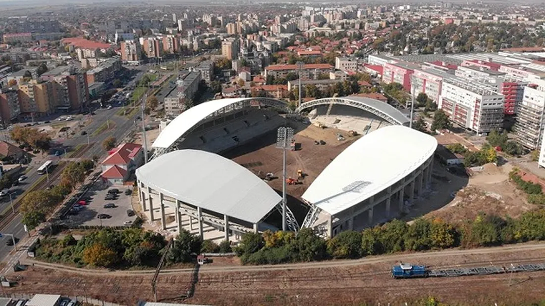 VIDEO | Lucrările la noul stadion din Arad au progresat vizibil.** Arena echipei UTA ar putea găzdui meciuri de Champions League. Când se crede că va fi gata și visul primarului Falcă