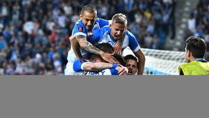 EXCLUSIV |  Craiova susține ideea lui Burleanu ca Liga 1 să se mărească la 16 echipe: "Va avea mai multă esență. Ideea este foarte interesantă". Propunerea oltenilor: câte echipe ar urma să retrogradeze 