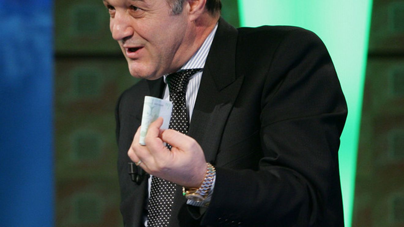 Steaua, prime de un miliard! **Gigi scoate banii ca s-o bată pe CFR