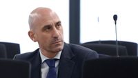 „De aceea nu i-am cerut scuze că am sărutat-o!”. Luis Rubiales, dezvăluiri neașteptate despre scandalul în urma căruia a pierdut șefia Federației de Fotbal din Spania