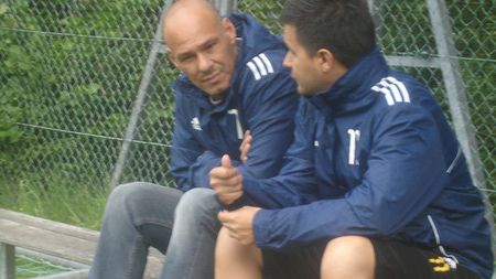 Rednic nu își uită amicii!** Vrea să-l ia la Petrolul pe fiul unui fost fotbalist din naționala Belgiei