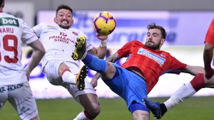 Incredibil! Un jucător care a evoluat în Liga 1 își atacă fosta echipă. „Am fost puţin dezamăgit de condiţiile de amatori ale clublului!”