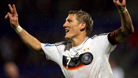 Schweinsteiger: "Studiez italiana!"