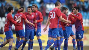 7 dintr-o LOVITURĂ‚!** Ei sunt jucătorii pe care Becali îi va "EXECUTA" în vară: 2 dintre ei nu prind nici măcar 1 an la Steaua, alți 2 au venit vara trecută! LISTA NEAGRĂ‚