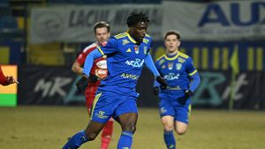 L-a pierdut pe Gele, luat de FCSB, dar anunță câteva transferuri în ultimele ore de mercato: „Nu mai era cu capul aici. Aducem jucători”. EXCLUSIV