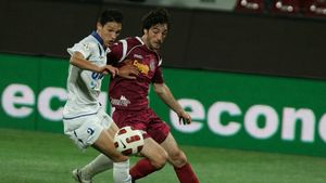 Nici măcar n-a citit contractul!** VEZI ce a declarat Gabi Matei imediat după ce a semnat cu Steaua!