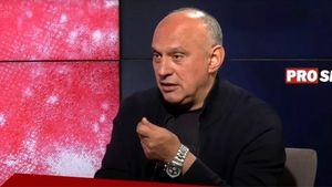 Florin Prunea a făcut praf campania de transferuri a Rapidului: „Ce au adus până acum nu mă convinge” | VIDEO EXCLUSIV ProSport Live