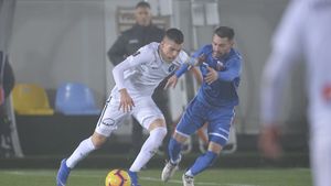 Sevilla a pus banii pe masă, Hagi n-a vrut să audă! Ce sumă a refuzat "Regele" pentru transferul lui Ianis Hagi