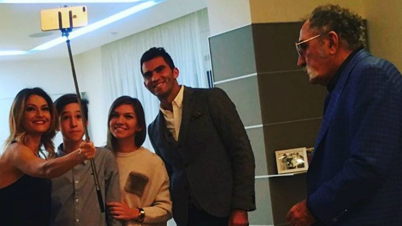 "Măi, copii, mai lăsați selfiurile!" Moment genial cu Ion Țiriac, Simona Halep și Horia Tecău 