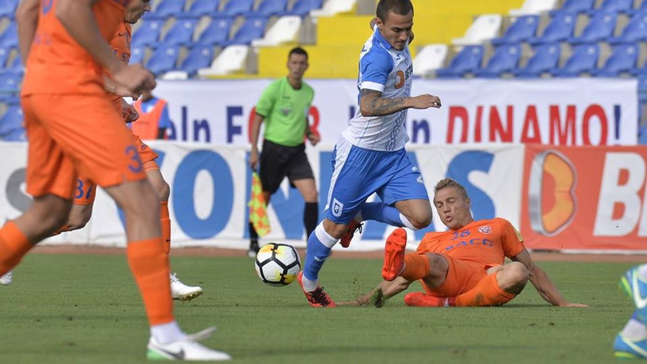 Craiova câștigă în stil italian și încheie invincibilitatea liderului. Zlatinski a marcat singurul gol în CS U - FC Botoșani 1-0