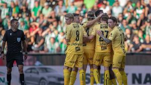 Antrenorul român eliminat de Bodo Glimt la limită în urmă cu trei ani trage un semnal de alarmă și după înfrângerea suferită de Cristi Chivu: "Gazonul lor de pe teren propriu nu trebuie omologat în Liga Campionilor"