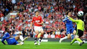 Aproape campioni!** Manchester - Chelsea 2-1!