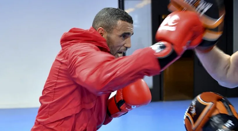 Gest DEZGUSTĂ‚TOR în Satul Olimpic! Un boxer marocan a fost arestat dintr-un motiv incredibil. Ce a încercat să le facă unor fete din Brazilia