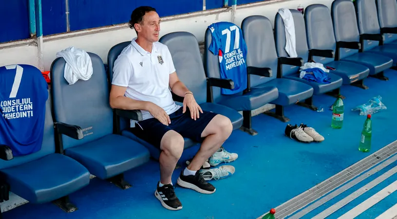 EXCLUSIV | CS Drobeta s-a despărțit de Florin Șoavă, antrenorul care a dus-o în Liga 3. Un ”principal” plecat recent din SuperLigă este dorit la noua echipă din Mehedinți