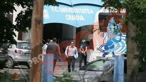 Reghecampf: "Vreau să rămân la Craiova, dar depinde de Mititelu!"