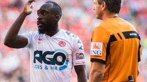 Noul fotbalist al lui FC Botoșani, Herve Kage, a avut probleme cu legea. Ce acuzații grave i-au fost aduse