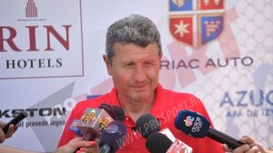 "Bălgrădean nu va mai face deplasarea la Timișoara!" Mulțescu vrea să întărească ofensiva cu doi jucători