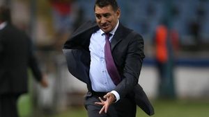 Ilie, plâns de rivali! Șumudică: "Imi pare rău de el! Iubește Steaua, știu ce e în sufletul lui"