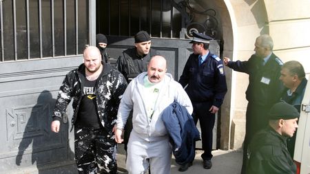 Halucinant: Nuțu Cămătaru, "salvatorul" echipelor din Liga 1. Dumitru Dragomir îl laudă pe temutul interlop și recunoaște că acesta a finanțat încă un club din București: "A ajutat fotbalul românesc, nu l-a distrus"