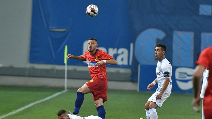 "E plin de calități", dar a fost scos de pe teren după doar 19 minute! Schimbarea făcută devreme în timpul partidei dintre U Craiova și FCSB