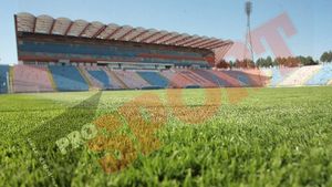 Steaua se întoarce "acasă": "Probabil vom juca toate meciurile pe Ghencea!"