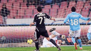 Primul antrenor al lui Popescu știa că acesta o să ajungă mare:** "Era firav, dar iute"