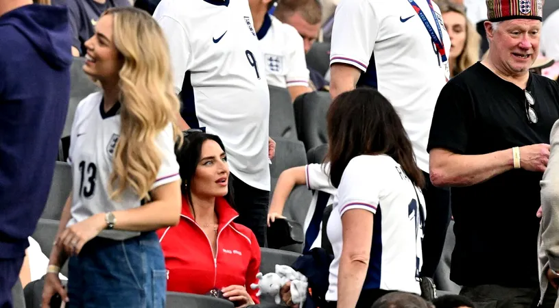 S-a întâmplat și asta la EURO: soția fotbalistului și amanta acestuia au stat în aceeași tribună, pe stadionul unde România își va juca soarta calificării!