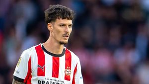 Dennis Man a pierdut echipa la PSV. Ce s-a întâmplat la partida cu NEC, un thriller cu 8 goluri