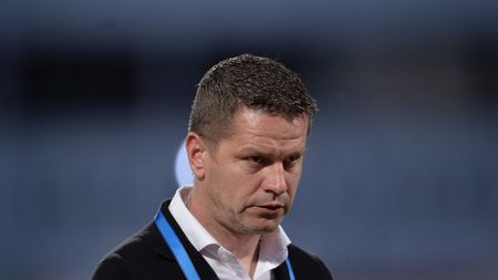 Dinamo vrea să scape de la retrogradare cu buget low-cost! Prima lovitură pentru Flavius Stoican: ce se va întâmpla cu echipa până la reluarea campionatului | EXCLUSIV