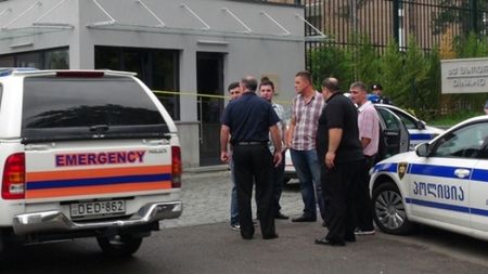 Panică în cantonamentul lui Dinamo Tbilisi! Jucătorii lui Uhrin jr. au fost evacuați după o alarmă cu bombă