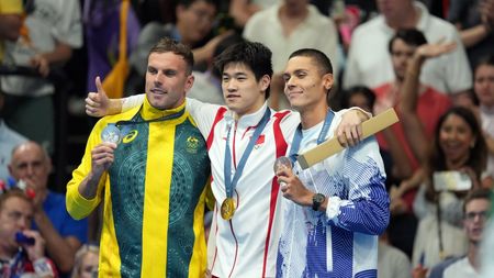 Cum i-a derutat Zhanle Pan pe David Popovici și pe Kyle Chalmers la Jocurile Olimpice. „Strategia timpului fals”, metoda chinezului de a spulbera recordul mondial