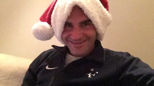 Federer s-a costumat în Moș Crăciun și le-a răspuns fanilor pe Twitter timp de două ore. Vezi ce a ieșit