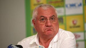 Demisie la LPF!** Președintele Comisiei de Disciplină l-a anunțat pe Dragomir că pleacă!