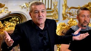 Gigi Becali i-a propus un antrenor lui Dan Şucu pentru Rapid: „L-am văzut la TV, e deştept"