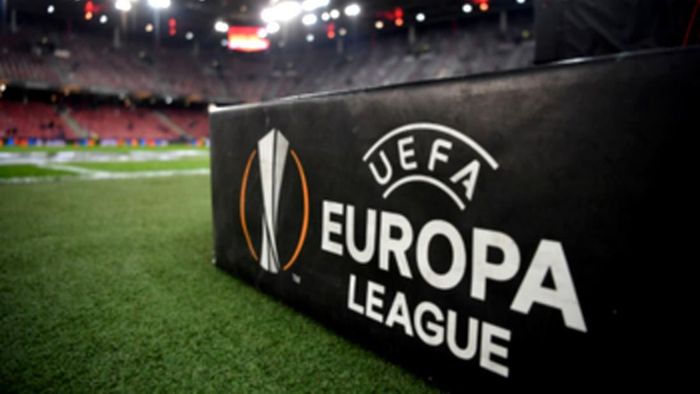 "E absurd! Oamenii mor, iar noi suntem aici ca să jucăm!" Strigătul de disperare al unui antrenor, chiar înaintea optimilor din Europa League