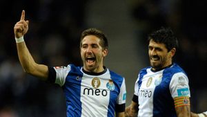 Vărul lui Joao Moutinho, pe lista Brașovului:** "Mi-aș dori să ajung la orice echipă care nu are probleme!" Ce realizări a avut în România: