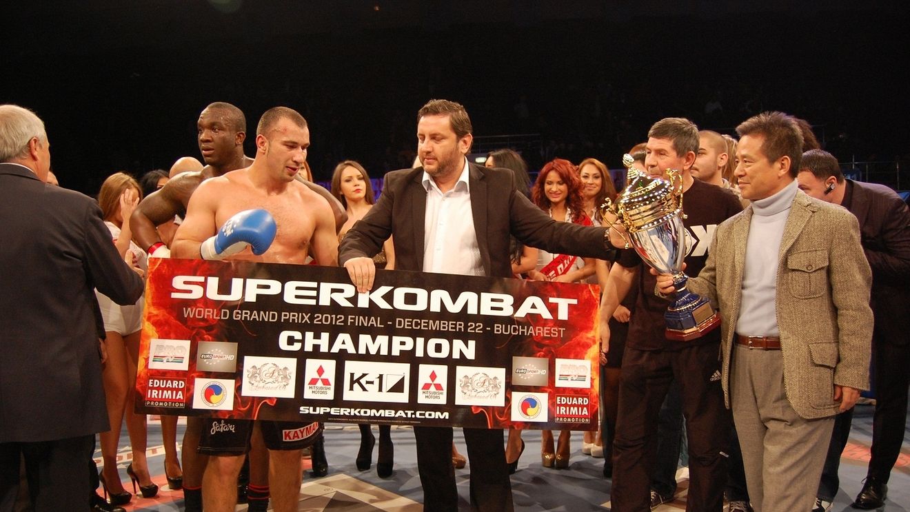 Unde-s trei, puterea crește! Acord mondial între Superkombat, K-1 și WAKO