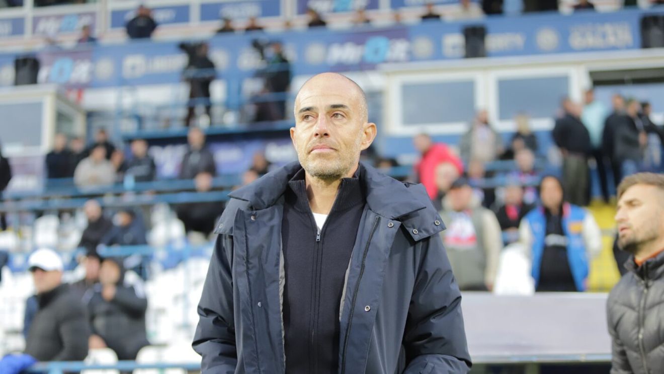 Antrenorul Oțelului s-a năpustit asupra fotbaliștilor săi: „A fost un dezastru”