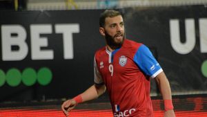 Mahmoud Al-Mawas s-a sfătuit cu un antrenor român înainte să semneze cu FC Botoșani: „Mi-a explicat cum se joacă aici!”. Ce spune despre Marius Croitoru și despre comparația cu Gheorghe Hagi