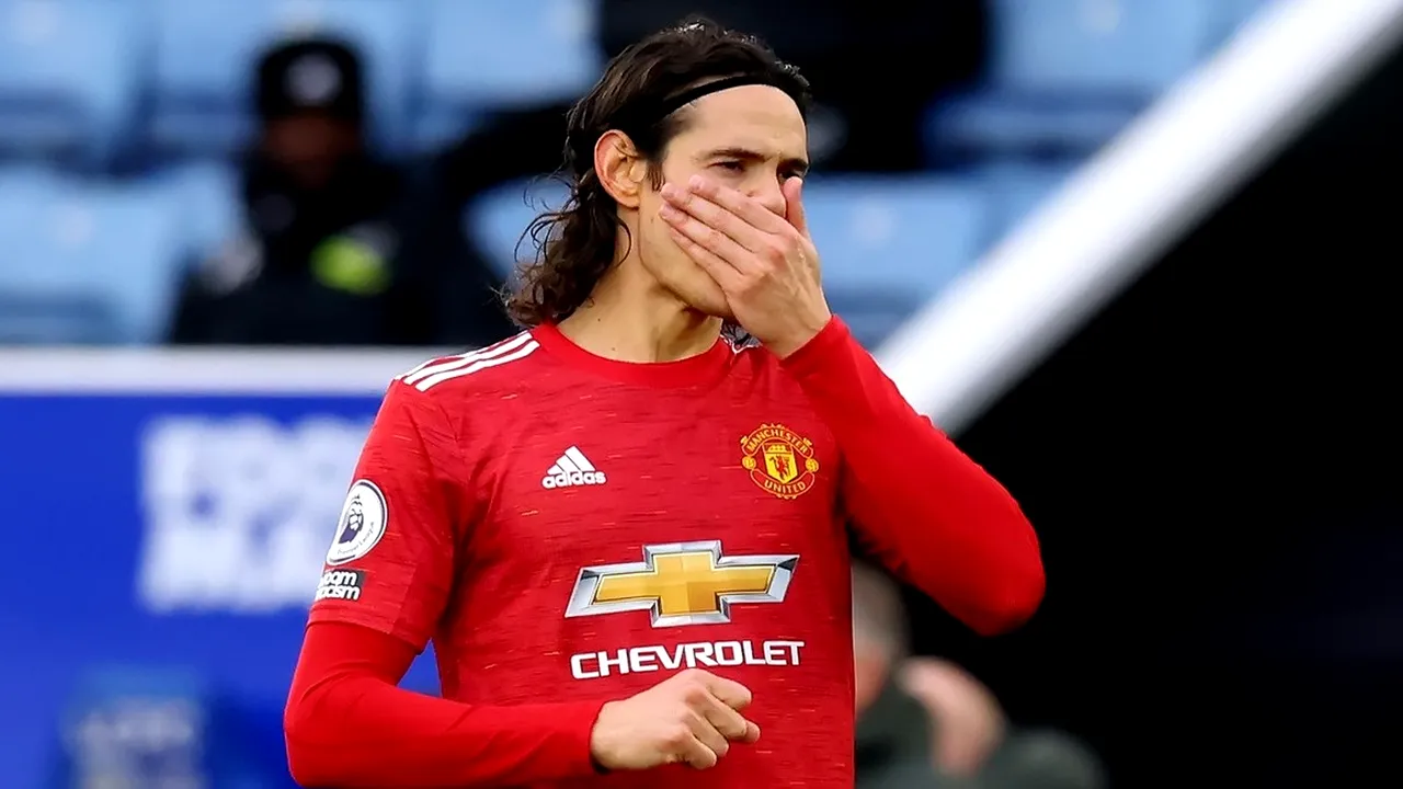 Manchester United a reușit o nouă lovitură pentru sezonul viitor! Edinson Cavani a semnat prelungirea contractului