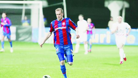 "L-aș vinde pe Kape!"** Află motivul pentru care atacantul l-a dezamăgit pe Becali!