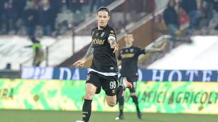 Victor Becali, detalii despre viitorul lui Dennis Man: „Ori va fi transferat, ori va fi împrumutat!”